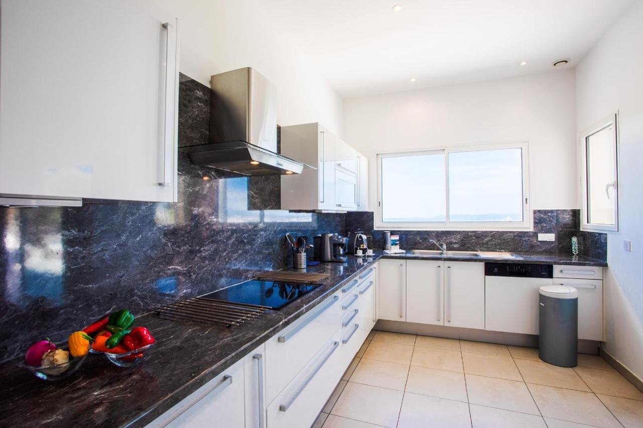 Vinaigrier Hills Vi3086 By Riviera Holiday Homes Niza Exterior foto